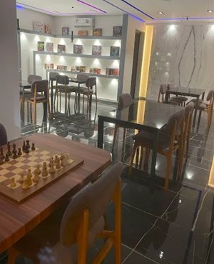 اتاق فرارشهباز
