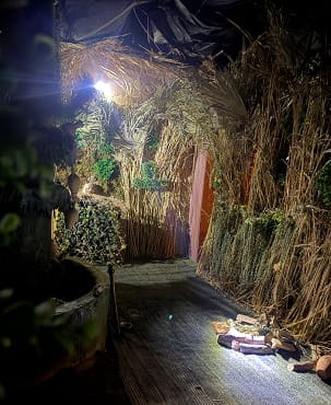 خونین چشم(سرخِ چشم)