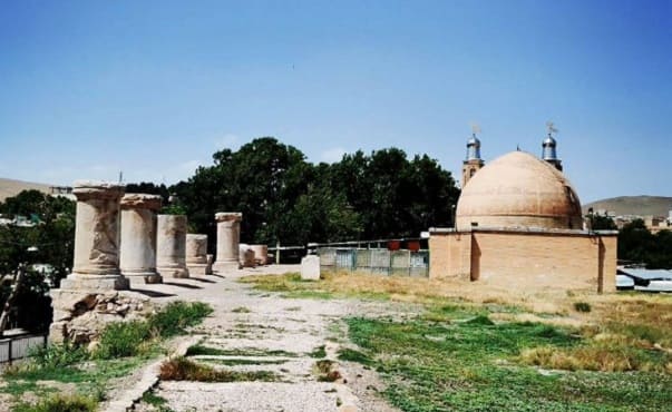 معبد آناهیتا کرمانشاه